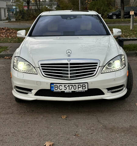 Мерседес С Класс 2010 в Львове на Automoto.ua Белый Мерседес С Класс, объемом двигателя 5.51 л и пробегом 264 тыс. км за 18500 $, фото 1 на Automoto.ua