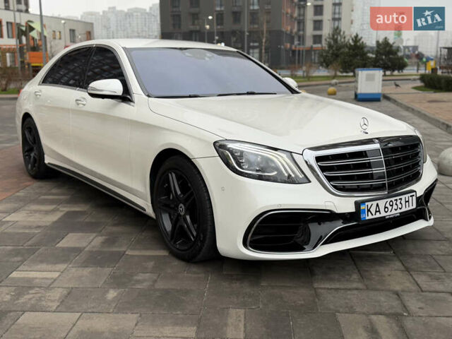 Белый Мерседес С Класс, объемом двигателя 4.7 л и пробегом 187 тыс. км за 33999 $, фото 1 на Automoto.ua