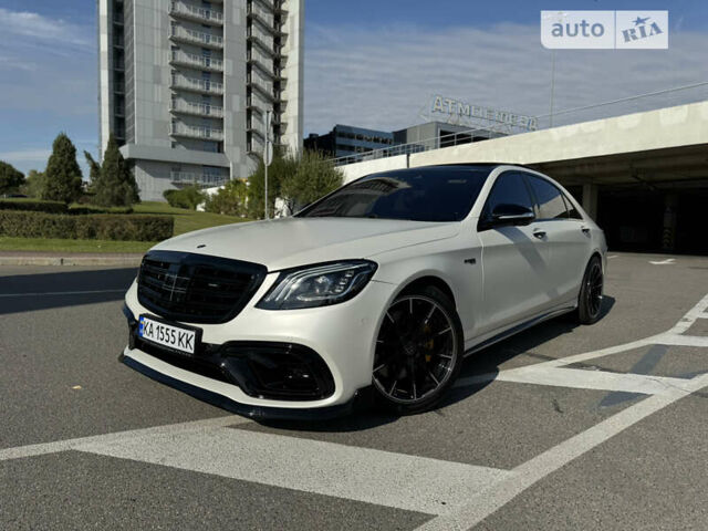 Белый Мерседес С Класс, объемом двигателя 3.98 л и пробегом 17 тыс. км за 75200 $, фото 1 на Automoto.ua