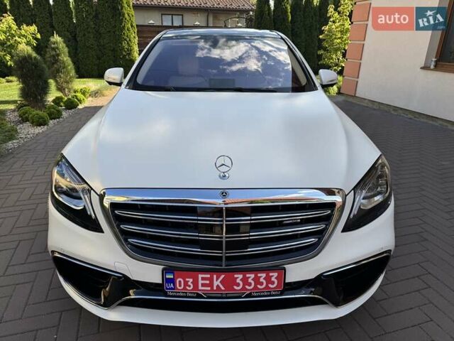 Белый Мерседес С Класс, объемом двигателя 4 л и пробегом 55 тыс. км за 79500 $, фото 1 на Automoto.ua