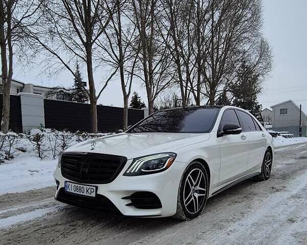 Білий Мерседес С Клас, об'ємом двигуна 3 л та пробігом 60 тис. км за 60000 $, фото 1 на Automoto.ua