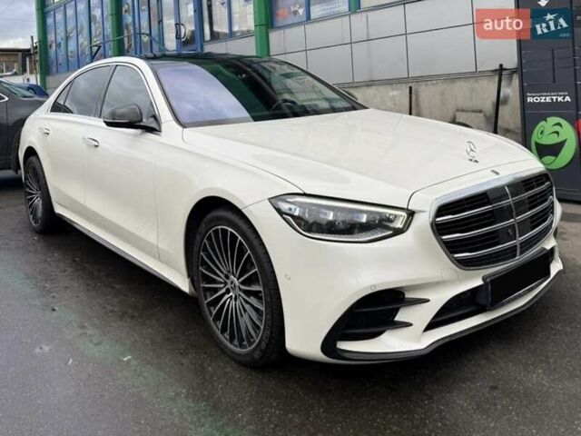 Мерседес С Клас 2021 у Києві на Automoto.ua Білий Мерседес С Клас, об'ємом двигуна 3 л та пробігом 93 тис. км за 97500 $, фото 1 на Automoto.ua