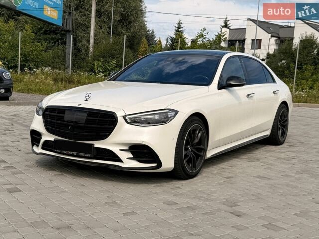 Белый Мерседес С Класс, объемом двигателя 2.93 л и пробегом 65 тыс. км за 107894 $, фото 1 на Automoto.ua