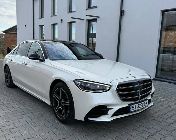 Белый Мерседес С Класс, объемом двигателя 2.93 л и пробегом 145 тыс. км за 92900 $, фото 1 на Automoto.ua