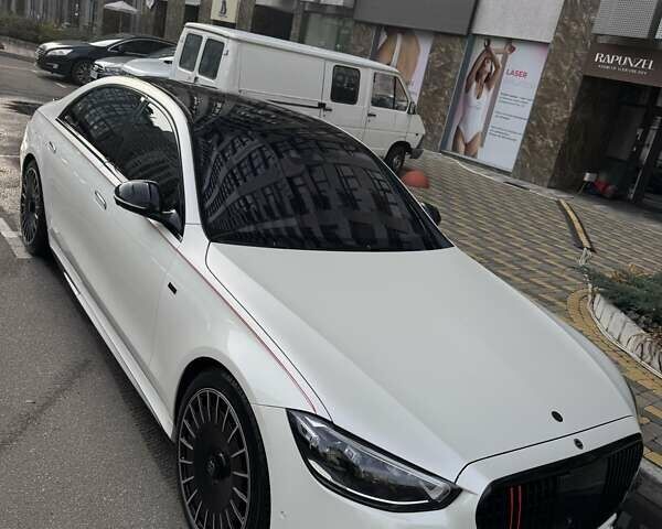 Білий Мерседес С Клас, об'ємом двигуна 3.98 л та пробігом 80 тис. км за 149999 $, фото 1 на Automoto.ua