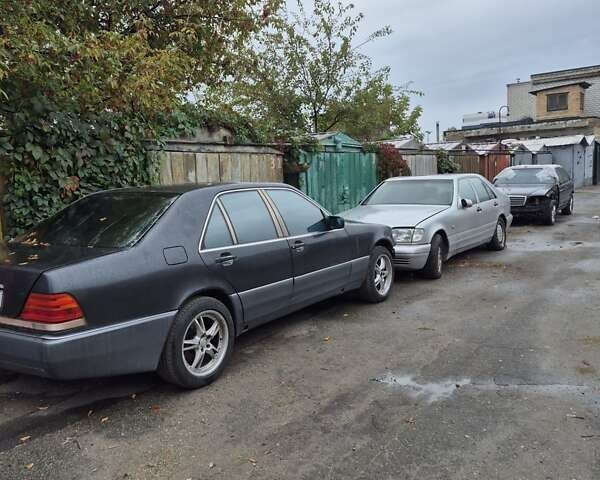 Чорний Мерседес С Клас, об'ємом двигуна 6 л та пробігом 170 тис. км за 2500 $, фото 1 на Automoto.ua