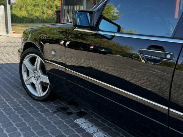 Черный Мерседес С Класс, объемом двигателя 3 л и пробегом 352 тыс. км за 4500 $, фото 1 на Automoto.ua