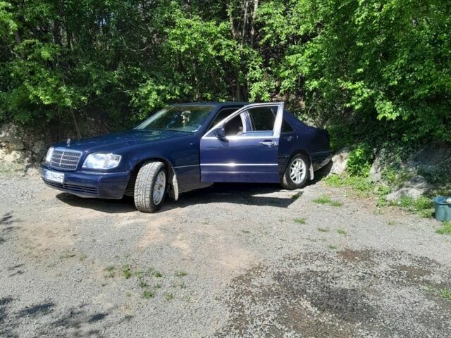 Чорний Мерседес С Клас, об'ємом двигуна 3 л та пробігом 671 тис. км за 3500 $, фото 1 на Automoto.ua