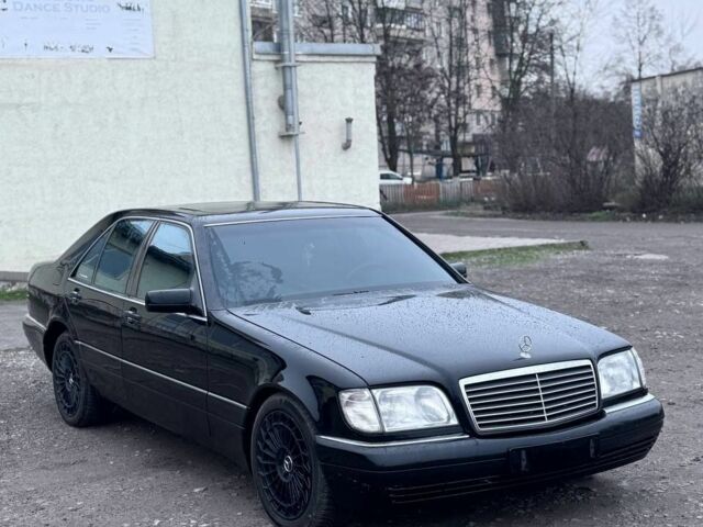 Черный Мерседес С Класс, объемом двигателя 3.5 л и пробегом 444 тыс. км за 6500 $, фото 1 на Automoto.ua