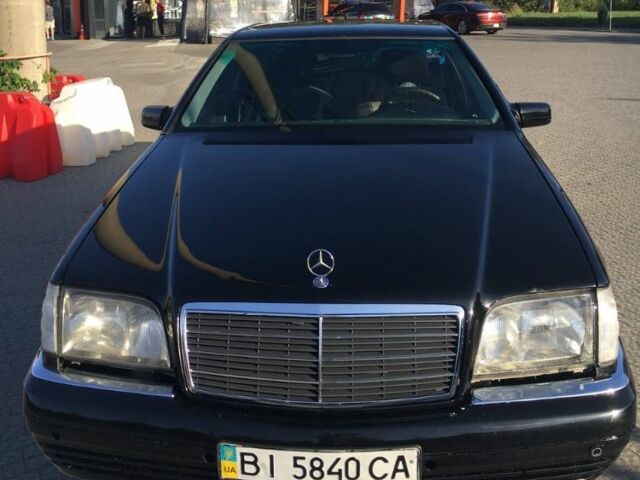 Чорний Мерседес С Клас, об'ємом двигуна 3 л та пробігом 268 тис. км за 13500 $, фото 1 на Automoto.ua