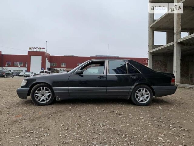 Чорний Мерседес С Клас, об'ємом двигуна 3.2 л та пробігом 340 тис. км за 6000 $, фото 1 на Automoto.ua