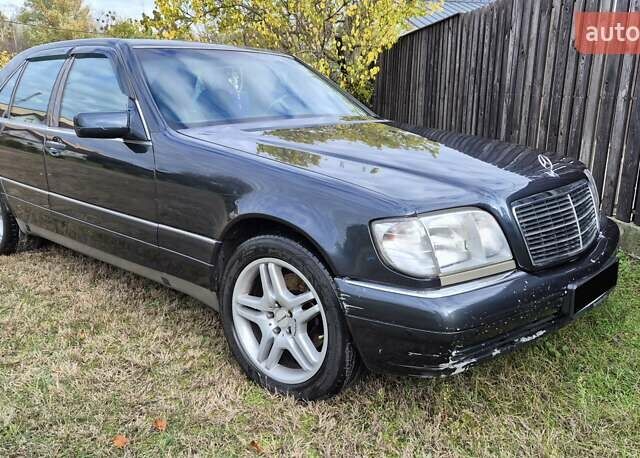 Чорний Мерседес С Клас, об'ємом двигуна 4.2 л та пробігом 500 тис. км за 11000 $, фото 1 на Automoto.ua