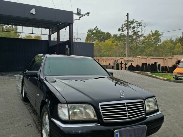 Чорний Мерседес С Клас, об'ємом двигуна 3 л та пробігом 480 тис. км за 4996 $, фото 1 на Automoto.ua