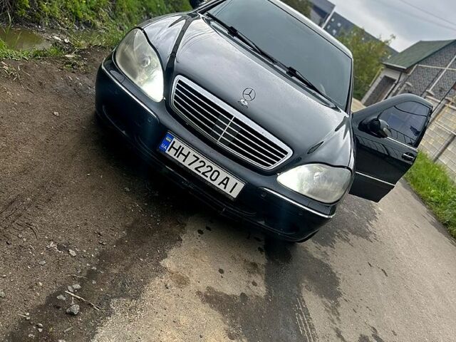 Чорний Мерседес С Клас, об'ємом двигуна 5 л та пробігом 0 тис. км за 4000 $, фото 1 на Automoto.ua
