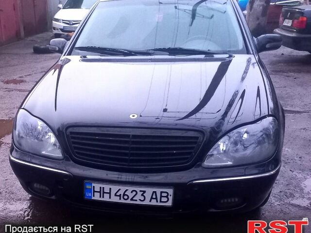 Чорний Мерседес С Клас, об'ємом двигуна 5 л та пробігом 0 тис. км за 4500 $, фото 1 на Automoto.ua