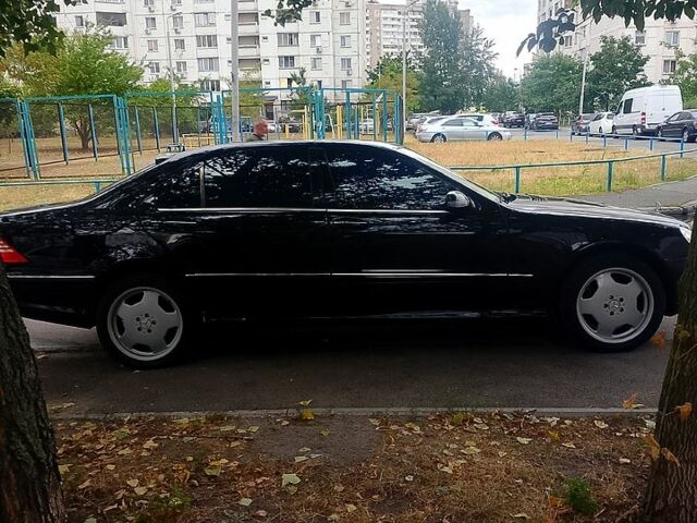 Чорний Мерседес С Клас, об'ємом двигуна 5.8 л та пробігом 0 тис. км за 4100 $, фото 1 на Automoto.ua