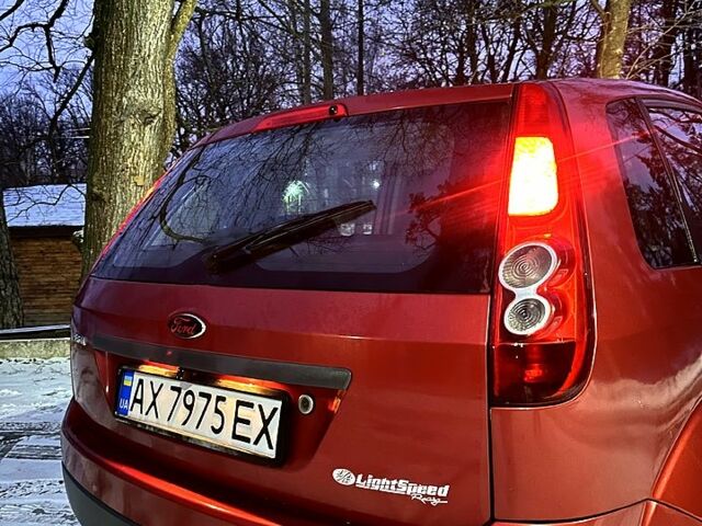 Чорний Мерседес С Клас, об'ємом двигуна 5 л та пробігом 300 тис. км за 4500 $, фото 1 на Automoto.ua