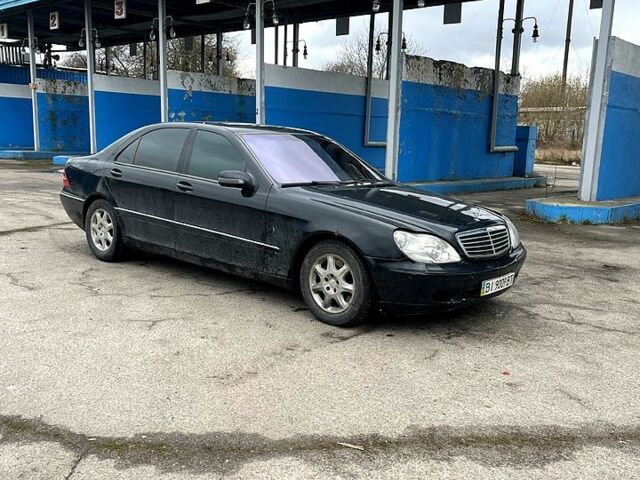 Чорний Мерседес С Клас, об'ємом двигуна 4.5 л та пробігом 0 тис. км за 4000 $, фото 1 на Automoto.ua