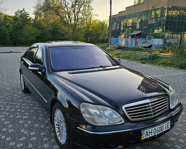 Чорний Мерседес С Клас, об'ємом двигуна 6 л та пробігом 190 тис. км за 6500 $, фото 1 на Automoto.ua