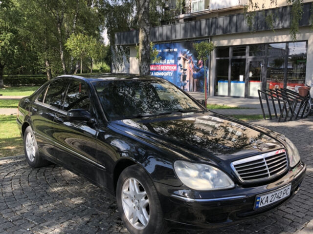 Чорний Мерседес С Клас, об'ємом двигуна 3.2 л та пробігом 335 тис. км за 5000 $, фото 1 на Automoto.ua