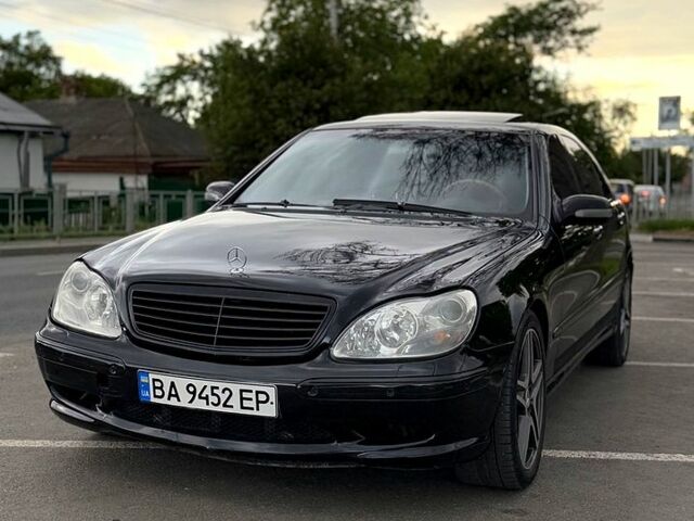 Чорний Мерседес С Клас, об'ємом двигуна 5.8 л та пробігом 180 тис. км за 6100 $, фото 1 на Automoto.ua
