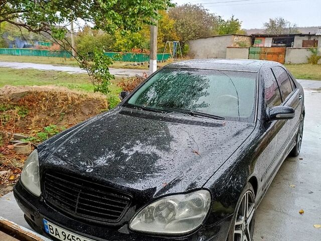 Чорний Мерседес С Клас, об'ємом двигуна 5.8 л та пробігом 280 тис. км за 5000 $, фото 1 на Automoto.ua
