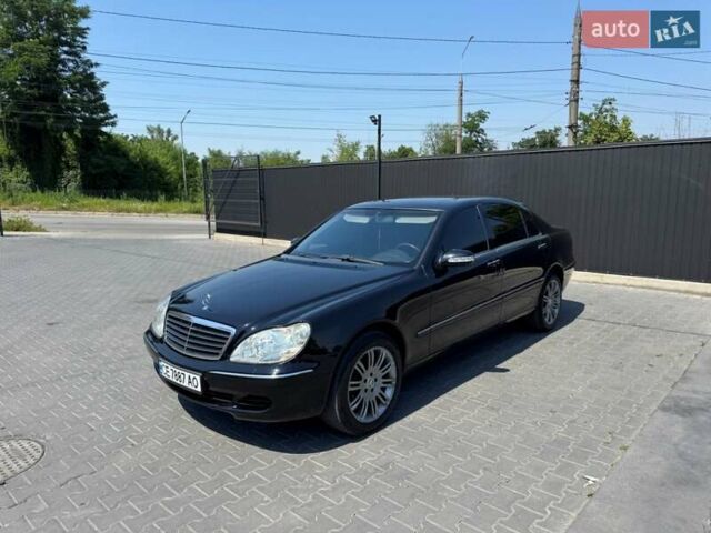 Черный Мерседес С Класс, объемом двигателя 3.2 л и пробегом 545 тыс. км за 9250 $, фото 1 на Automoto.ua