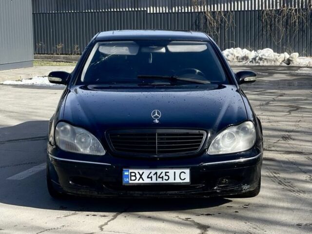 Чорний Мерседес С Клас, об'ємом двигуна 3.2 л та пробігом 300 тис. км за 4799 $, фото 1 на Automoto.ua
