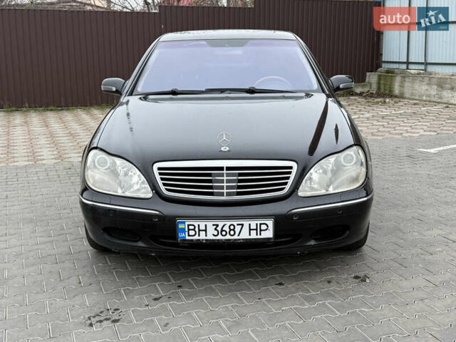 Чорний Мерседес С Клас, об'ємом двигуна 5.8 л та пробігом 250 тис. км за 3950 $, фото 1 на Automoto.ua