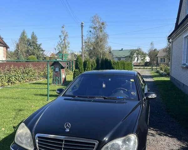 Чорний Мерседес С Клас, об'ємом двигуна 3.22 л та пробігом 320 тис. км за 8500 $, фото 1 на Automoto.ua