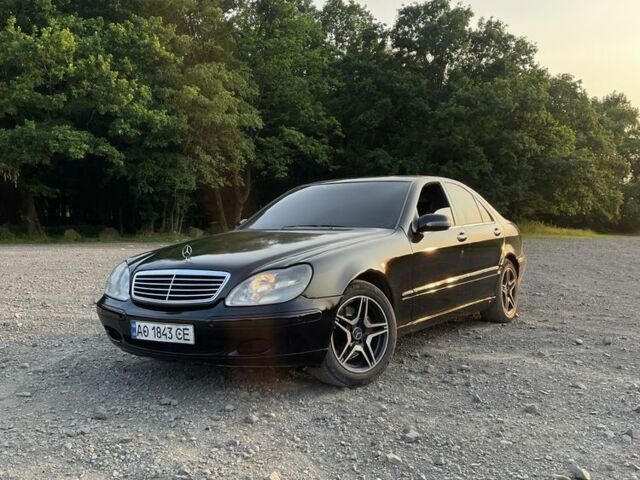 Черный Мерседес С Класс, объемом двигателя 3.2 л и пробегом 300 тыс. км за 3400 $, фото 1 на Automoto.ua