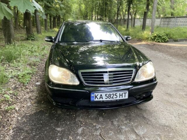 Чорний Мерседес С Клас, об'ємом двигуна 5 л та пробігом 307 тис. км за 6500 $, фото 1 на Automoto.ua