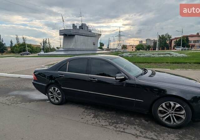 Черный Мерседес С Класс, объемом двигателя 3.22 л и пробегом 186 тыс. км за 7970 $, фото 1 на Automoto.ua