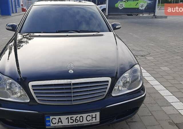 Черный Мерседес С Класс, объемом двигателя 0 л и пробегом 289 тыс. км за 9500 $, фото 1 на Automoto.ua