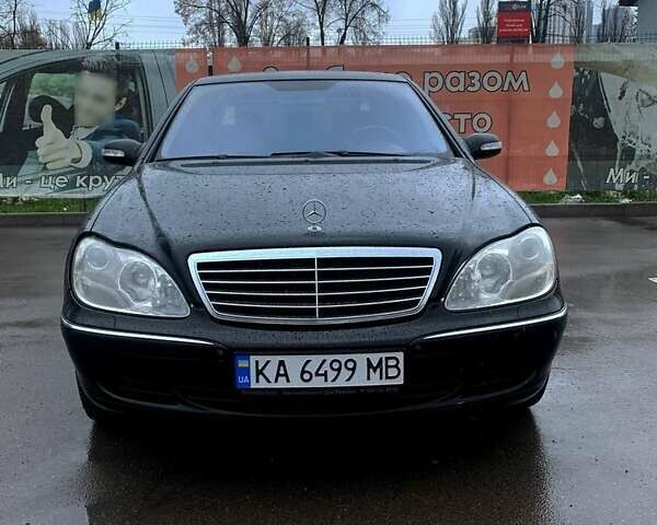 Черный Мерседес С Класс, объемом двигателя 5 л и пробегом 424 тыс. км за 6500 $, фото 1 на Automoto.ua