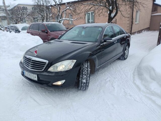 Чорний Мерседес С Клас, об'ємом двигуна 3.5 л та пробігом 207 тис. км за 8800 $, фото 1 на Automoto.ua