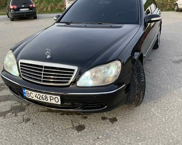 Черный Мерседес С Класс, объемом двигателя 3.22 л и пробегом 350 тыс. км за 6000 $, фото 1 на Automoto.ua