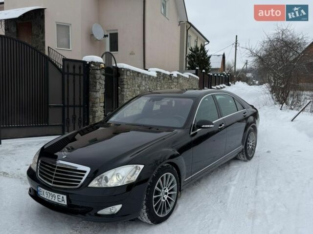 Черный Мерседес С Класс, объемом двигателя 3.5 л и пробегом 108 тыс. км за 14900 $, фото 1 на Automoto.ua