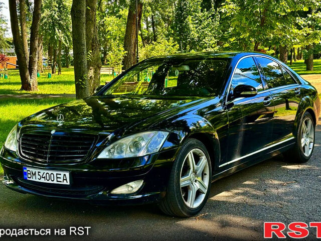 Черный Мерседес С Класс, объемом двигателя 3 л и пробегом 299 тыс. км за 9999 $, фото 1 на Automoto.ua