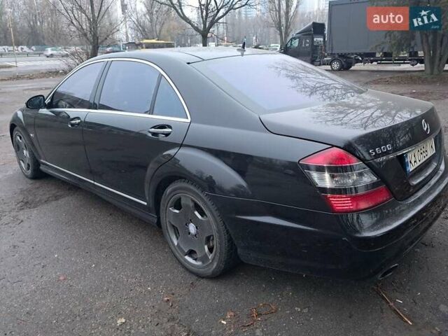 Чорний Мерседес С Клас, об'ємом двигуна 5.5 л та пробігом 168 тис. км за 15000 $, фото 1 на Automoto.ua