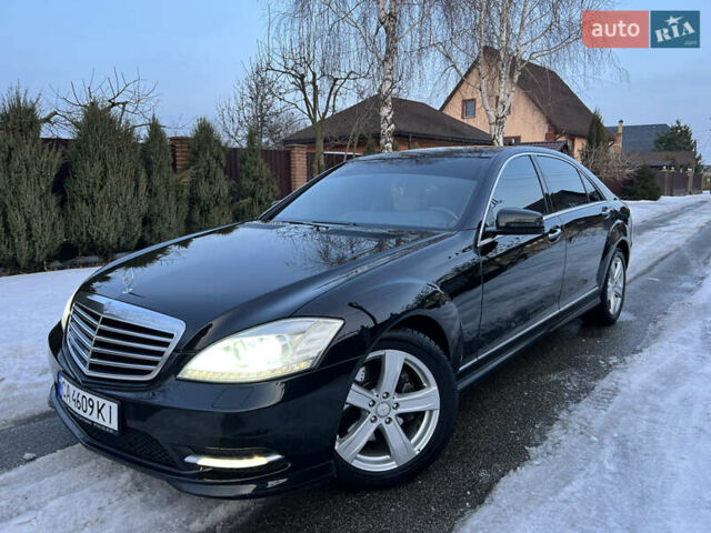 Чорний Мерседес С Клас, об'ємом двигуна 3.5 л та пробігом 197 тис. км за 11700 $, фото 1 на Automoto.ua