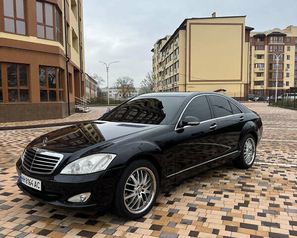 Чорний Мерседес С Клас, об'ємом двигуна 3 л та пробігом 220 тис. км за 13600 $, фото 1 на Automoto.ua