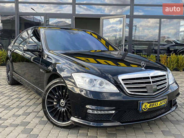 Черный Мерседес С Класс, объемом двигателя 5.46 л и пробегом 290 тыс. км за 19100 $, фото 1 на Automoto.ua