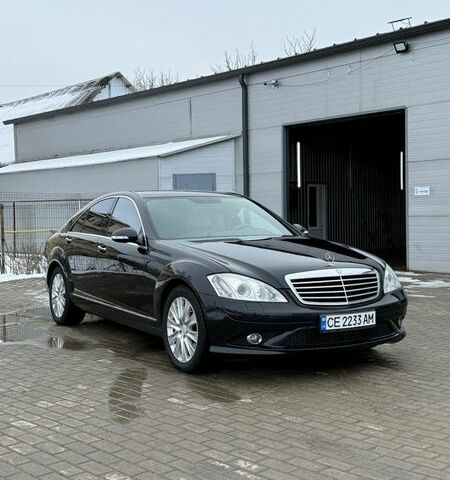 Черный Мерседес С Класс, объемом двигателя 3.5 л и пробегом 290 тыс. км за 12000 $, фото 1 на Automoto.ua