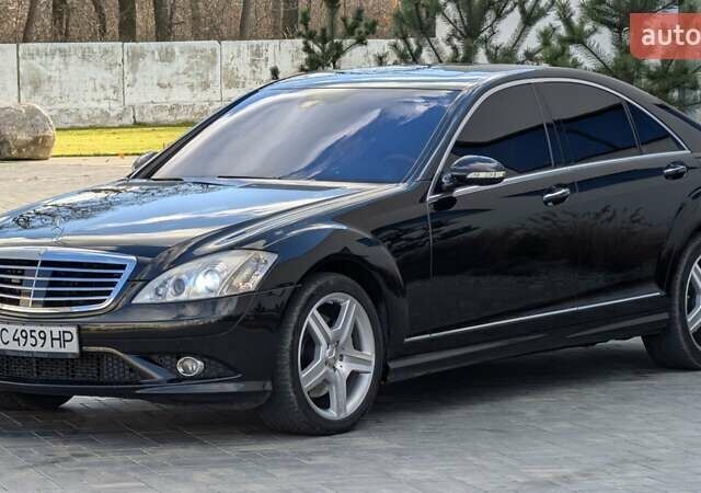 Черный Мерседес С Класс, объемом двигателя 2.99 л и пробегом 375 тыс. км за 10999 $, фото 1 на Automoto.ua