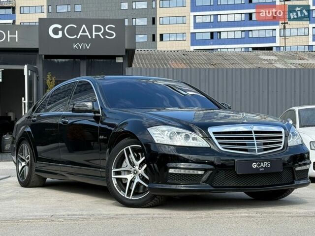 Черный Мерседес С Класс, объемом двигателя 6.21 л и пробегом 136 тыс. км за 16500 $, фото 1 на Automoto.ua