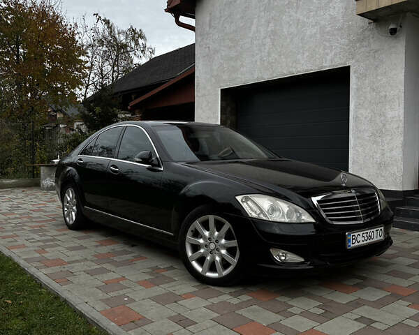 Мерседес С Класс 2008 в Львове на Automoto.ua Черный Мерседес С Класс, объемом двигателя 3.5 л и пробегом 359 тыс. км за 10000 $, фото 1 на Automoto.ua