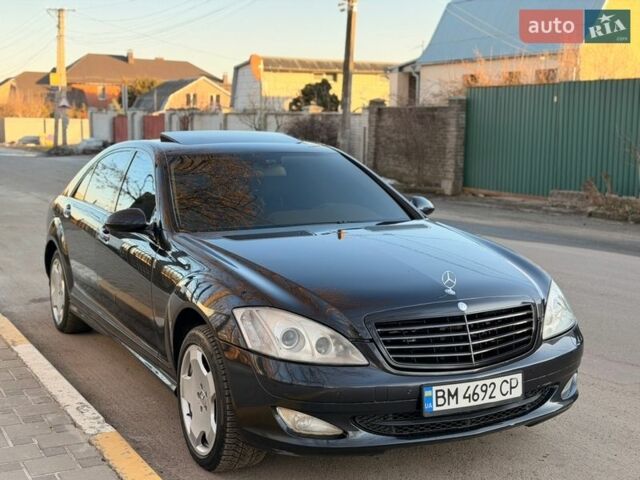 Чорний Мерседес С Клас, об'ємом двигуна 5.5 л та пробігом 255 тис. км за 8700 $, фото 1 на Automoto.ua