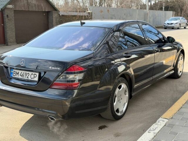 Чорний Мерседес С Клас, об'ємом двигуна 5.5 л та пробігом 250 тис. км за 8300 $, фото 1 на Automoto.ua