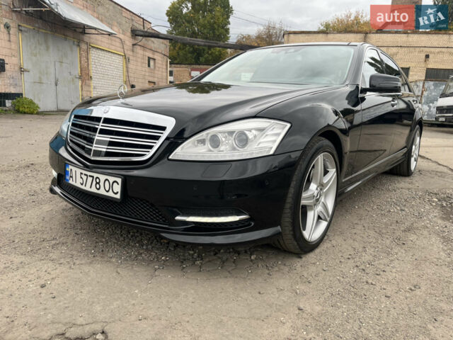 Чорний Мерседес С Клас, об'ємом двигуна 5.46 л та пробігом 252 тис. км за 17500 $, фото 1 на Automoto.ua